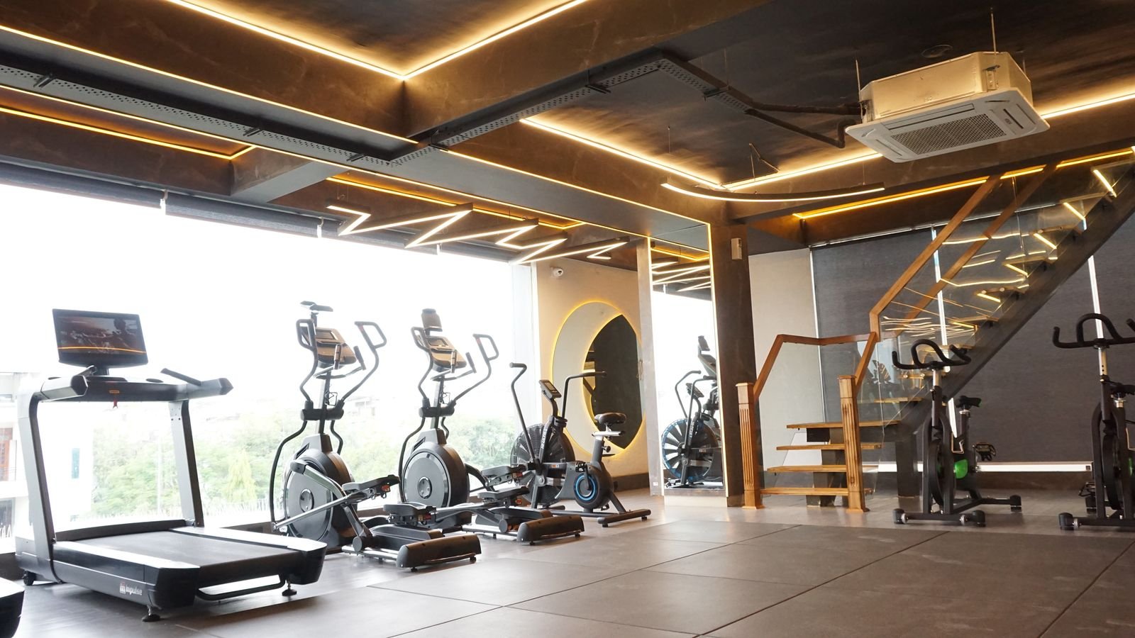 Gym floor with treadmills and cross trainers