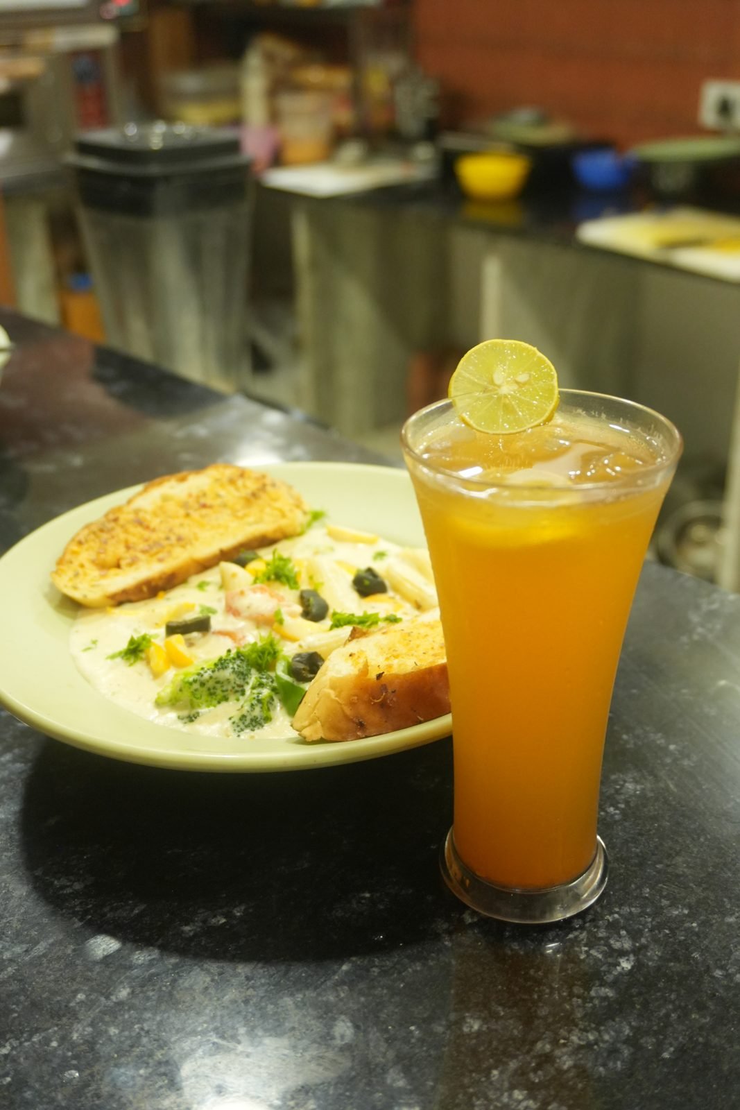 Mocktail and toast shot for Hari Bhog Restaurant
